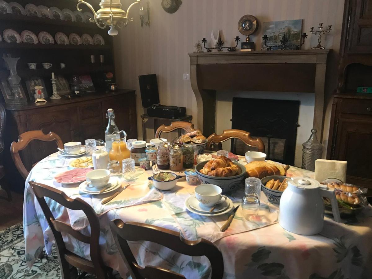 Bed and Breakfast Chez Zoiseau Et Zoiseautte Chassigny Zewnętrze zdjęcie